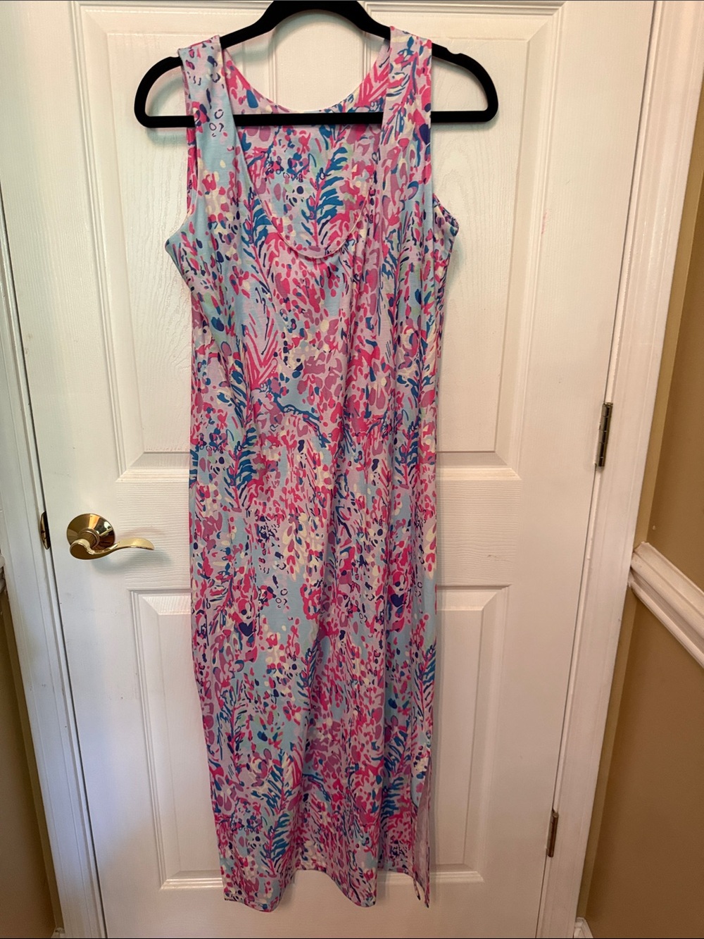 Sleeveless Pink & Blue Printed Maxi Dress
